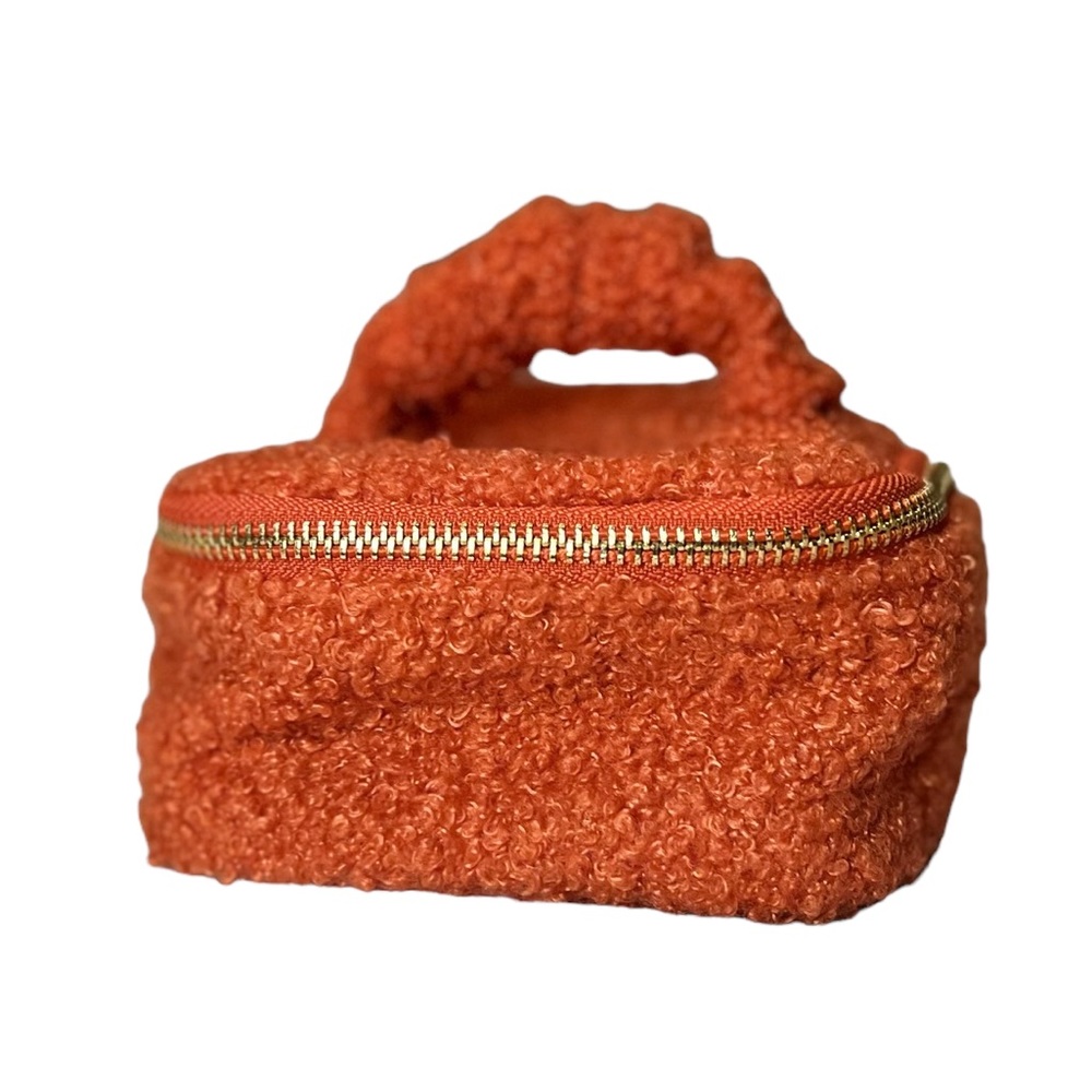 A New Day Travel Organizer